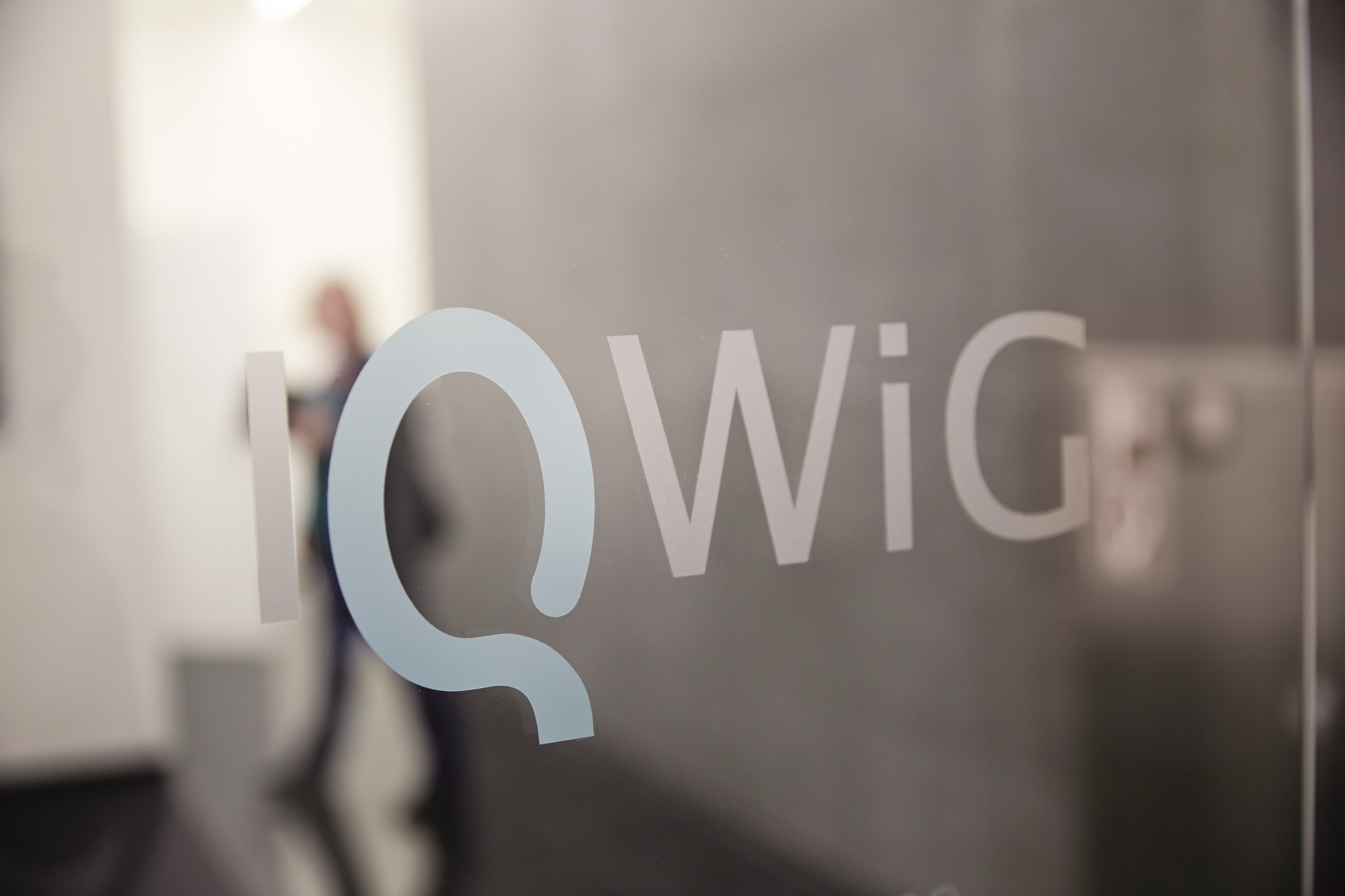 Www Iqwig De Gebaude Und Schriftzug