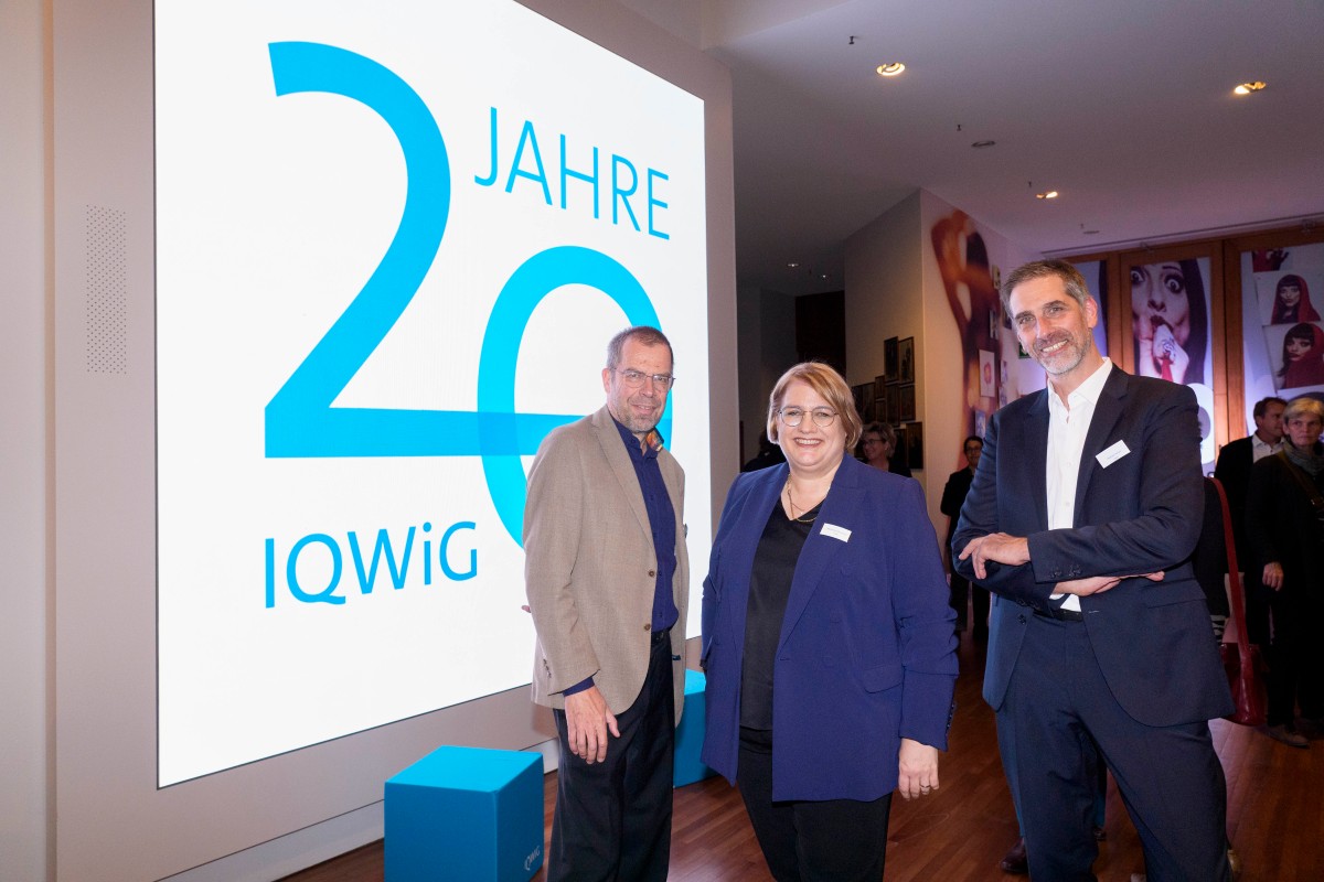 Jürgen Windeler, Michaela Eikermann und Thomas Kaiser