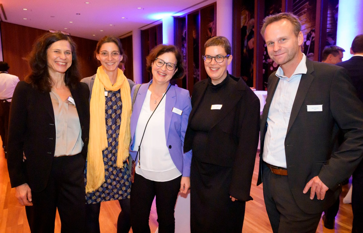 Stefanie Thomas (IQWiG), Anna-Maria Paulus (BMG), Jutta Semrau (BMG), Tina Vogel (BMG), Jens Flintrop (IQWiG).