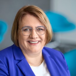 photo: Dr. med. Michaela Eikermann, Deputy Director