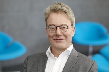 Prof. Dr. med. Stefan Sauerland, M.san.