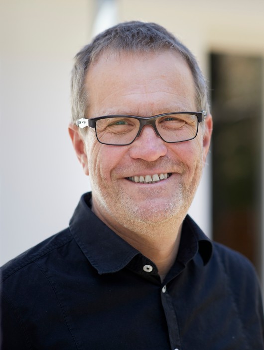 Porträtfoto unseres Mitarbeiters Alric Rüther