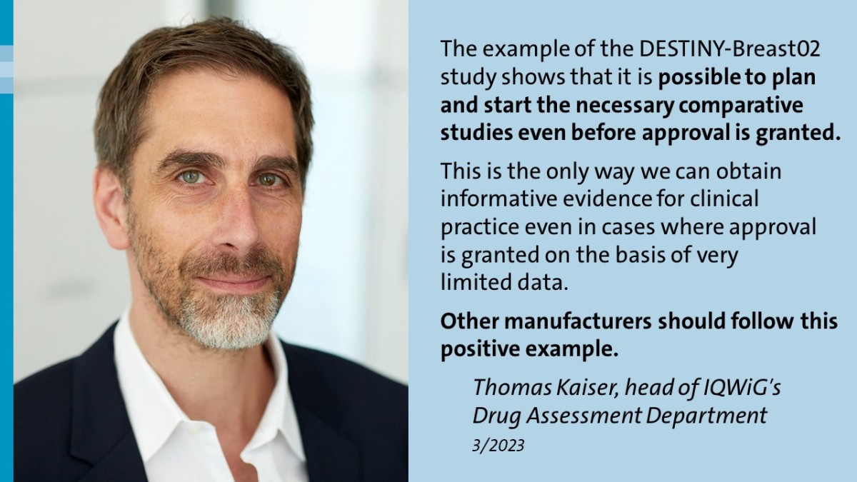 Portrait photo of our staff member Thomas Kaiser