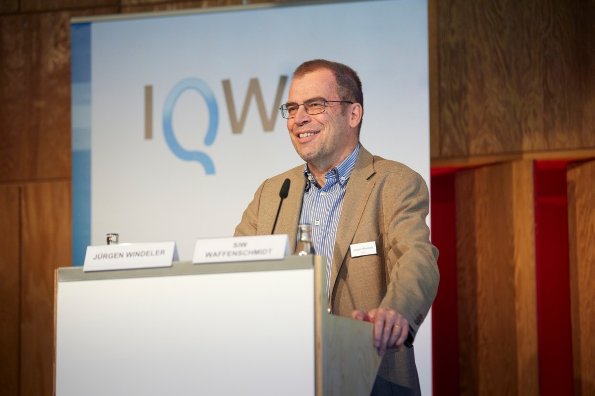 Prof. Dr. med. Jürgen Windeler, Director of the Institute